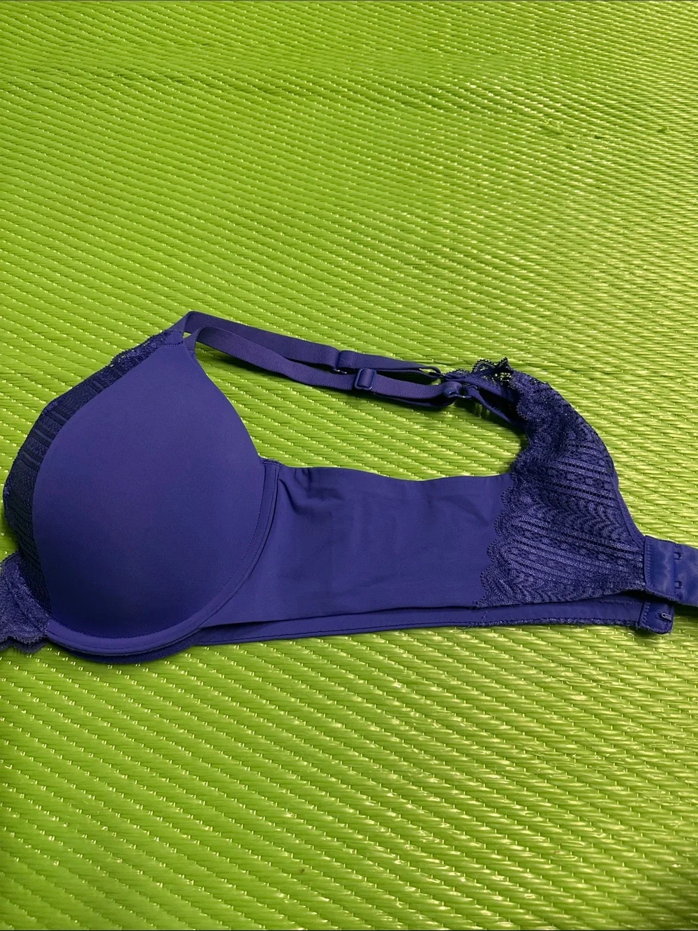 Maidenform Purple Lace-Accent T-Shirt Bra